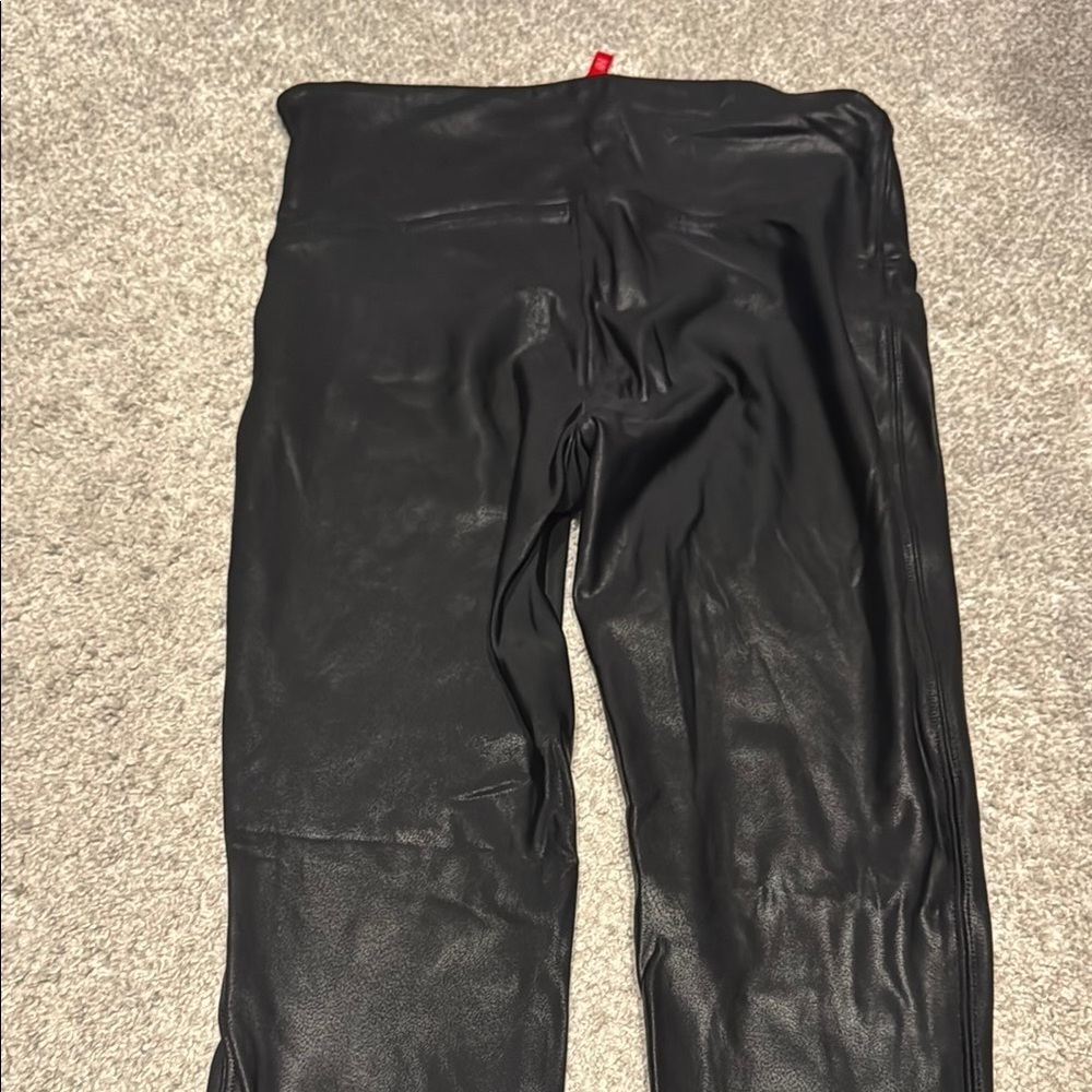 SPANX Black faux leather Leggings - Picture 4 of 5